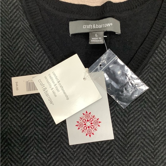 Men’s Croft & Barrow L Large 42 - 44 V-Neck Sweater Vest Black Pullover NWT - Picture 5 of 6